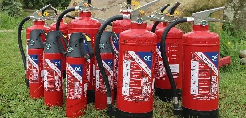 perbedaan APAR powder dan foam