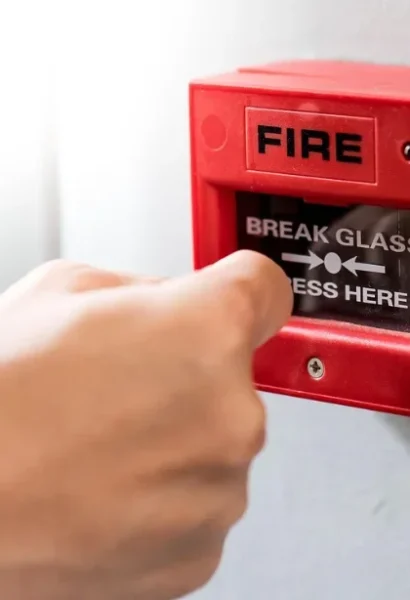 Sistem Proteksi Kebakaran Aktif dan Pasif